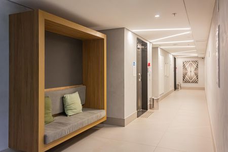 Studio à venda com 19m², 1 quarto e sem vaga Studio à venda com 19m², 1 quarto e sem vagaHall social