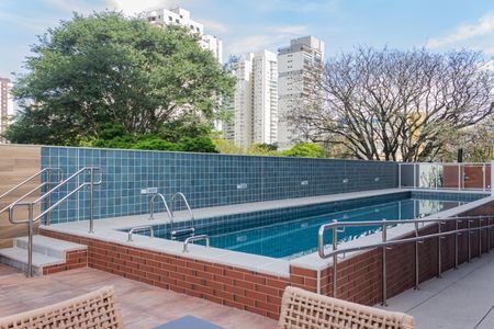 Studio à venda com 19m², 1 quarto e sem vaga Studio à venda com 19m², 1 quarto e sem vagaÁrea comum - Piscina