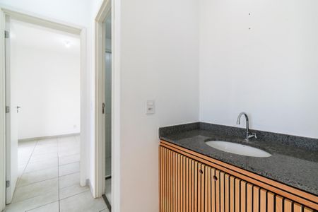 Apartamento para alugar com 56m², 2 quartos e sem vaga Apartamento para alugar com 56m², 2 quartos e sem vagaBanheiro