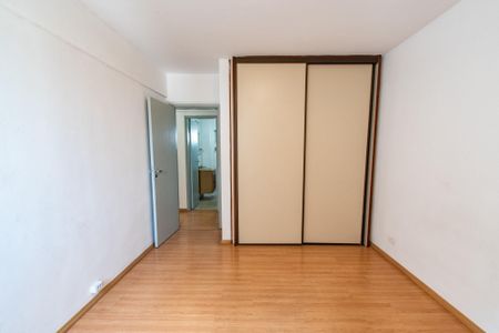 Apartamento à venda com 90m², 2 quartos e 1 vagaQuarto 2