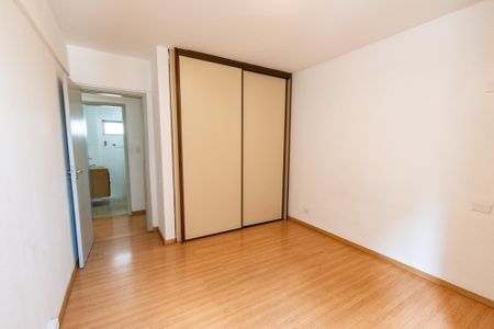Apartamento à venda com 90m², 2 quartos e 1 vagaQuarto 2