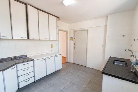 Apartamento à venda com 90m², 2 quartos e 1 vagaCozinha