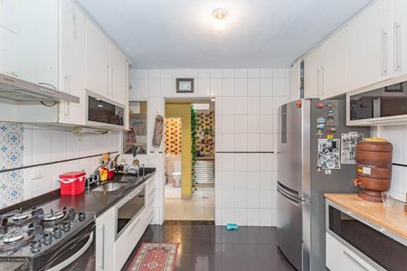 Casa de condomínio à venda com 120m², 4 quartos e 2 vagasCozinha