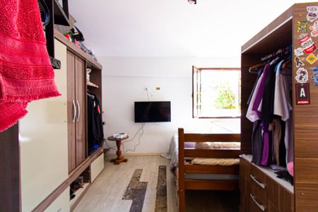 Casa à venda com 143m², 4 quartos e 2 vagas Casa à venda com 143m², 4 quartos e 2 vagasSuíte 1