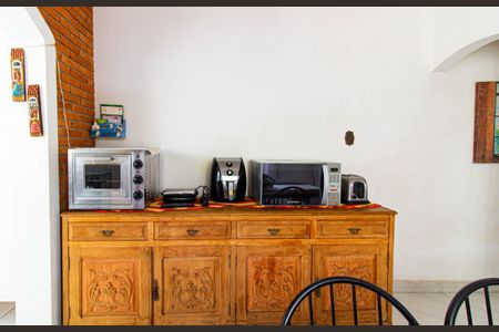 Casa à venda com 143m², 4 quartos e 2 vagas Casa à venda com 143m², 4 quartos e 2 vagasCopa