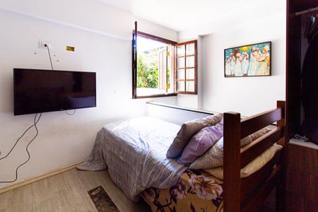 Casa à venda com 143m², 4 quartos e 2 vagas Casa à venda com 143m², 4 quartos e 2 vagasSuíte 1