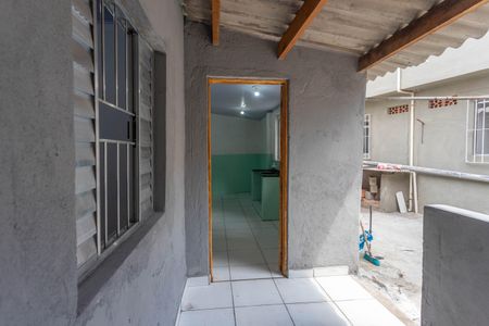 Casa para alugar com 80m², 2 quartos e 1 vagaÁrea de serviço