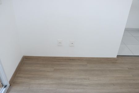 Sala de apartamento para alugar com 2 quartos, 42m² em Jardim Vazame, Embu das Artes