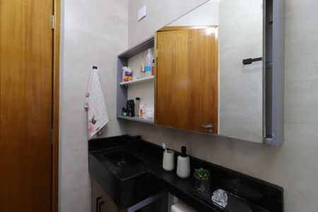 Apartamento à venda com 100m², 2 quartos e 1 vagaBanheiro Social