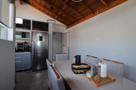 Apartamento à venda com 100m², 2 quartos e 1 vagaCozinha