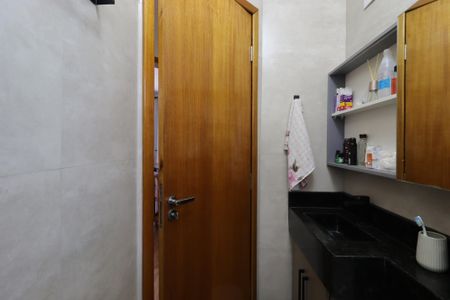 Apartamento à venda com 100m², 2 quartos e 1 vagaBanheiro Social