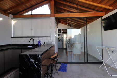 Apartamento à venda com 100m², 2 quartos e 1 vagaÁrea Gourmet