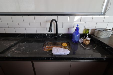 Apartamento à venda com 100m², 2 quartos e 1 vagaÁrea Gourmet