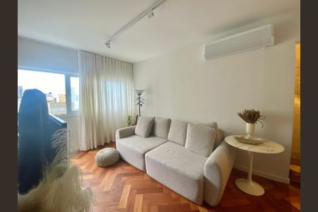 Apartamento à venda com 70m², 2 quartos e 1 vagaSala