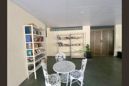 Apartamento à venda com 70m², 2 quartos e 1 vagaArea comum