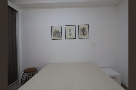 Quarto de kitnet/studio para alugar com 1 quarto, 33m² em Panamby, São Paulo