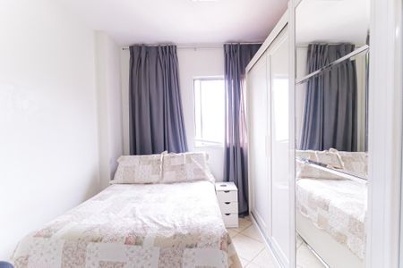 Apartamento à venda com 58m², 2 quartos e 1 vaga Apartamento à venda com 58m², 2 quartos e 1 vagaSuíte