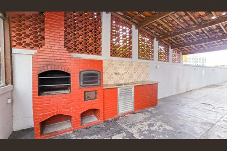 Apartamento à venda com 58m², 2 quartos e 1 vaga Apartamento à venda com 58m², 2 quartos e 1 vagaÁrea comum - Churrasqueira