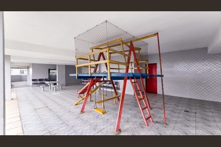 Apartamento à venda com 58m², 2 quartos e 1 vaga Apartamento à venda com 58m², 2 quartos e 1 vagaÁrea comum - Playground