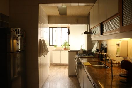 Apartamento à venda com 190m², 2 quartos e 1 vagaCozinha