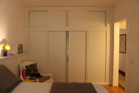 Apartamento à venda com 190m², 2 quartos e 1 vagaSuíte