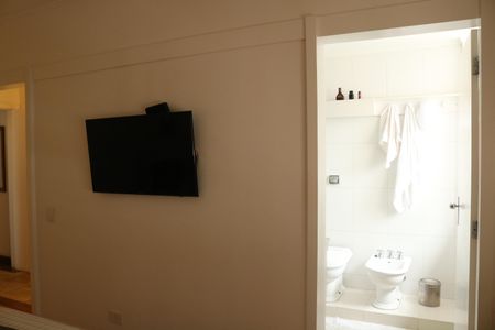 Apartamento à venda com 190m², 2 quartos e 1 vagaSuíte