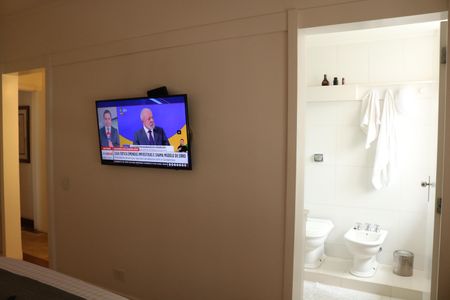 Apartamento à venda com 190m², 2 quartos e 1 vagaSuíte