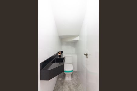 Casa à venda com 215m², 3 quartos e 6 vagas Casa à venda com 215m², 3 quartos e 6 vagasLavabo