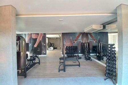 Apartamento à venda com 64m², 2 quartos e 2 vagasÁrea comum - Academia