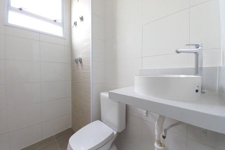 Apartamento à venda com 64m², 2 quartos e 2 vagasBanheiro da Suíte