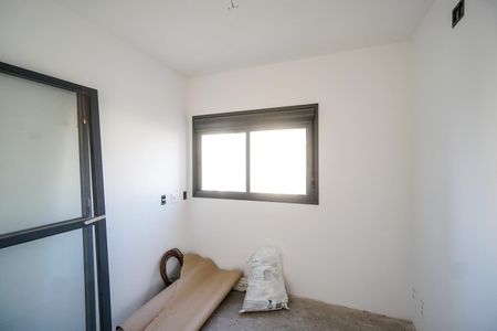 Apartamento à venda com 165m², 4 quartos e 3 vagasQuarto 02