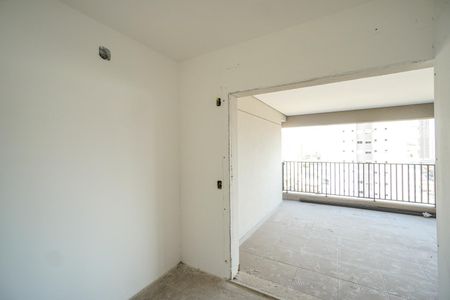Apartamento à venda com 165m², 4 quartos e 3 vagasQuarto 01