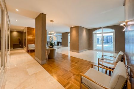 Apartamento à venda com 247m², 4 quartos e 4 vagas Apartamento à venda com 247m², 4 quartos e 4 vagasHall social