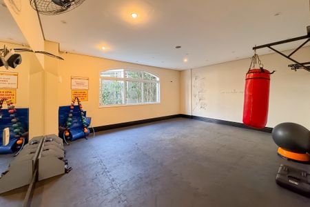 Apartamento à venda com 247m², 4 quartos e 4 vagas Apartamento à venda com 247m², 4 quartos e 4 vagasAcademia