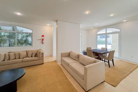 Apartamento à venda com 247m², 4 quartos e 4 vagas Apartamento à venda com 247m², 4 quartos e 4 vagasÁrea comum