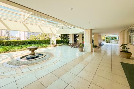 Apartamento à venda com 247m², 4 quartos e 4 vagas Apartamento à venda com 247m², 4 quartos e 4 vagasÁrea comum