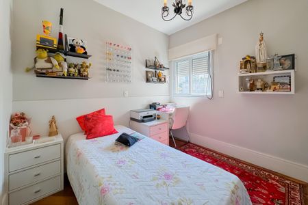 Apartamento à venda com 247m², 4 quartos e 4 vagas Apartamento à venda com 247m², 4 quartos e 4 vagasSuíte 1