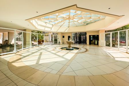 Apartamento à venda com 247m², 4 quartos e 4 vagas Apartamento à venda com 247m², 4 quartos e 4 vagasÁrea comum