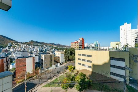 Apartamento à venda com 140m², 4 quartos e 3 vagasSuíte