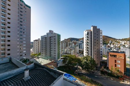 Sala de apartamento à venda com 4 quartos, 140m² em Buritis, Belo Horizonte