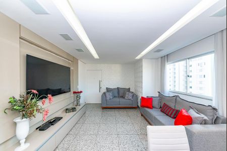 Apartamento à venda com 140m², 4 quartos e 3 vagasSala