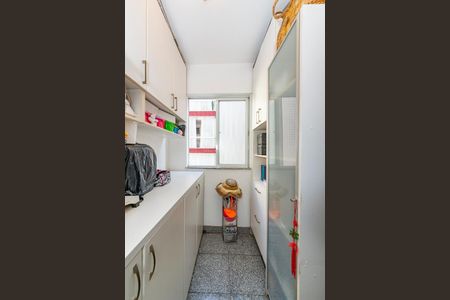 Apartamento à venda com 140m², 4 quartos e 3 vagasDespensa