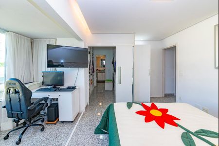 Apartamento à venda com 140m², 4 quartos e 3 vagasSuíte
