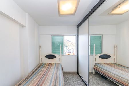 Apartamento à venda com 140m², 4 quartos e 3 vagasQuarto 4