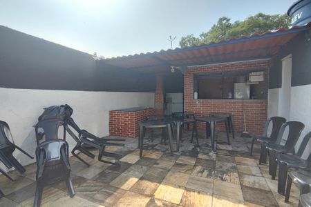 Apartamento para alugar com 55m², 2 quartos e 1 vaga Apartamento para alugar com 55m², 2 quartos e 1 vagaÁrea comum - Churrasqueira