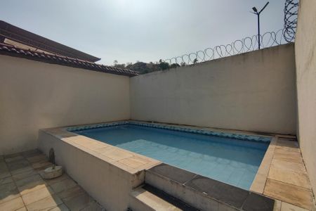 Apartamento para alugar com 55m², 2 quartos e 1 vaga Apartamento para alugar com 55m², 2 quartos e 1 vagaÁrea comum - Piscina