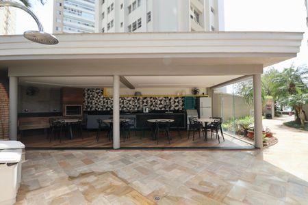 Apartamento para alugar com 170m², 4 quartos e 2 vagasÁrea comum - Churrasqueira