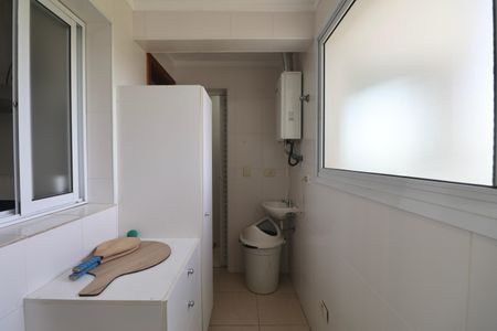 Apartamento para alugar com 170m², 4 quartos e 2 vagasÁrea de Serviço