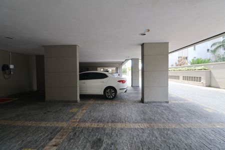 Apartamento para alugar com 170m², 4 quartos e 2 vagasGaragem