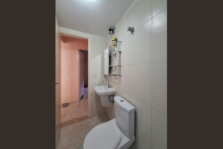 Apartamento à venda com 55m², 2 quartos e 1 vaga Apartamento à venda com 55m², 2 quartos e 1 vagaBanheiro